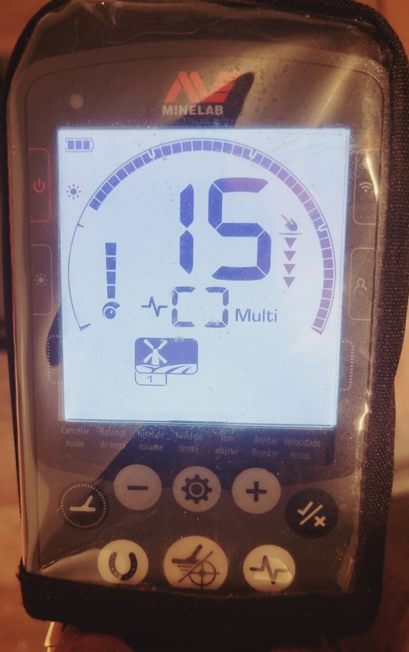 Minelab Equinox 800 Metal Detector Good Condition, Accessories Included! eBay