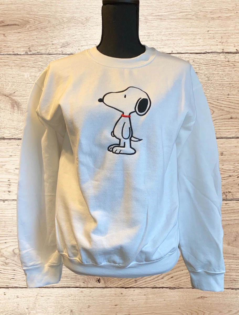 Embroidered snoopy online sweatshirt
