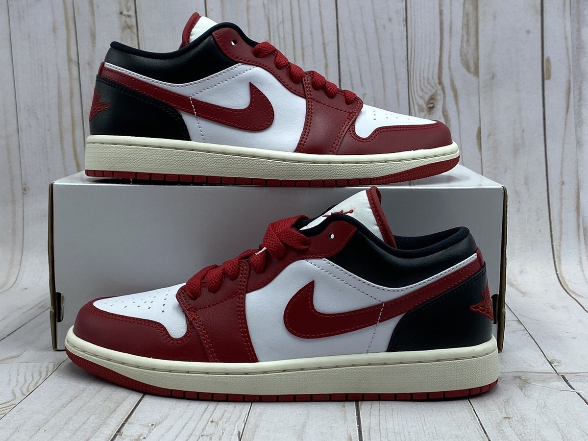 Nike Womens Air Jordan 1 Low  