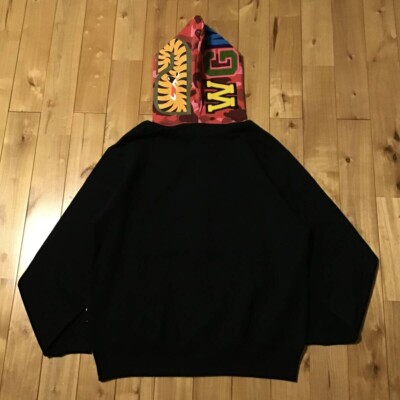 2007 NFS limited BAPE Pharrell camo shark full zip hoodie A