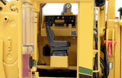 Vermeer T1255 Commander 3 with Terrain Leveler - TWH 1:50 Scale