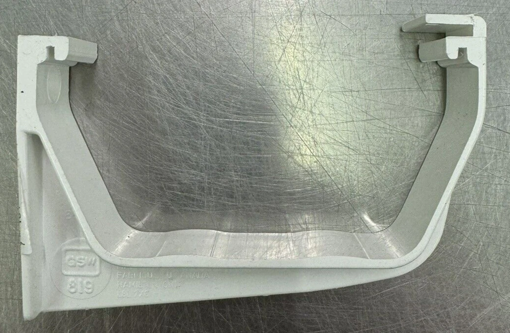 Amerimax 4-inch Gutter Hanger Bracket- White Vinyl - T0419 - NEW  