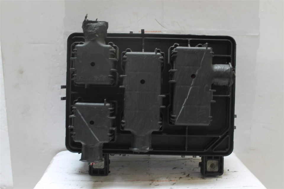 Chevrolet HHR 2009-2011 unidad de relé de caja de fusibles 20859498 módulo 446 2P2-B6 Foto 2 de 4