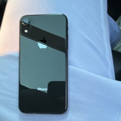 Apple iPhone XR Black 12MP Camera 3GB RAM 6.1in Smartphone iOS