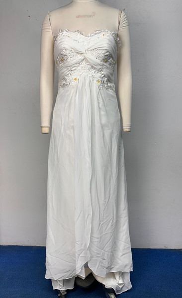 White Sleeveless Lace Up Back Wedding Dress Size 12-14