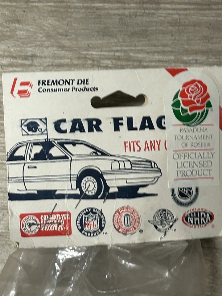 Vintage 1998 University of Michigan Football Car Flag Pasadena Rose Bowl - Image 4 of 4