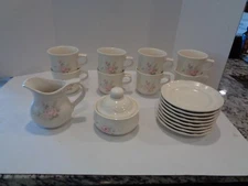 Pfaltzgraff Tea Rose 8  Cups 8 Saucers Sugar Bowl W/Lid, Cream Pitcher