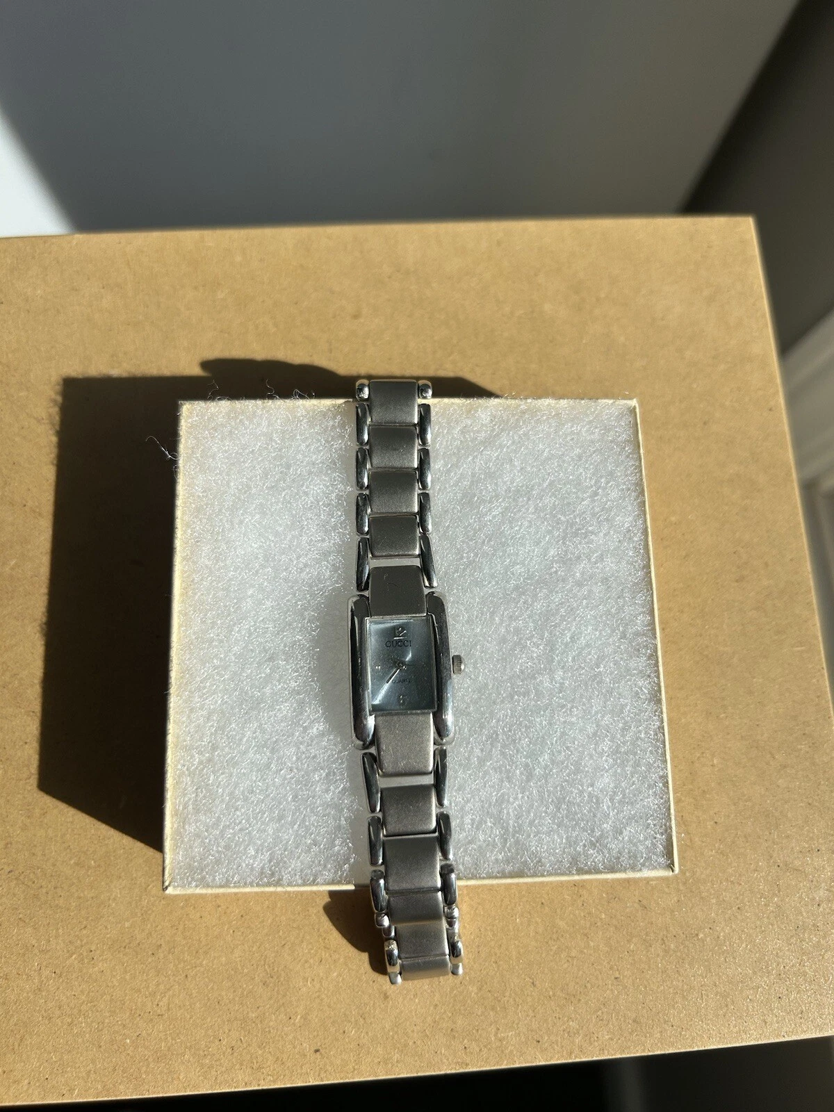 Montre femme vintage GUCCI 1500 L cadran bleu quartz testée bon état ! mécanique vintage 