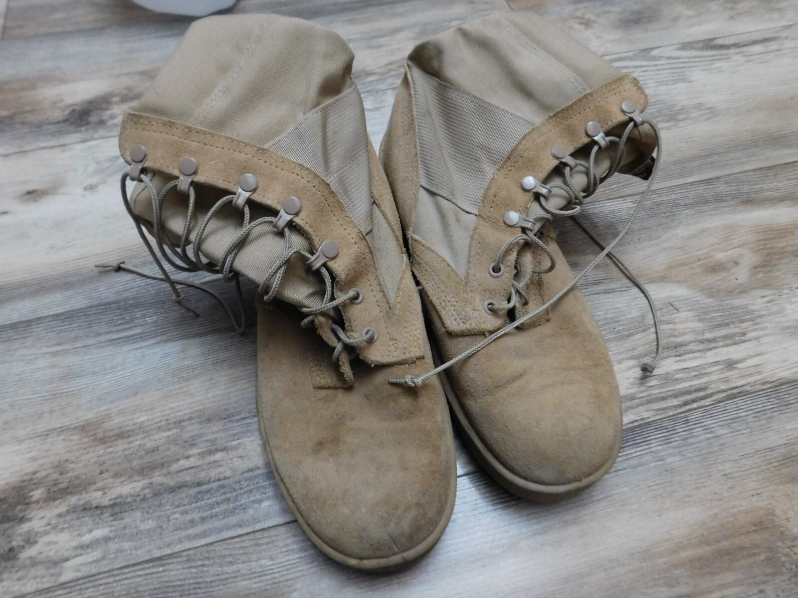 ALTAMA Vibram Combat Boots US Military Issue Size 9W-image