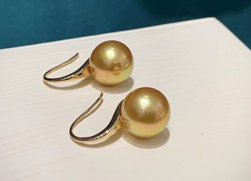 Pendientes de perlas doradas más fuertes 11 mm mar del sur australiano G18K pedido en Japón - Imagen 3 de 4