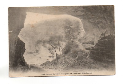 Source du Lizon - Interior of the source ...... (Ref. B396)