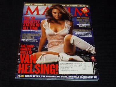 2004 MAY MAXIM MAGAZINE - JOSIE MARAN FRONT COVER - E 3372