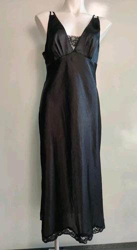 UNDERCOVER Abito nero vintage Secret Treasures lunghezza intera pizzo tuffo V Medium EVC