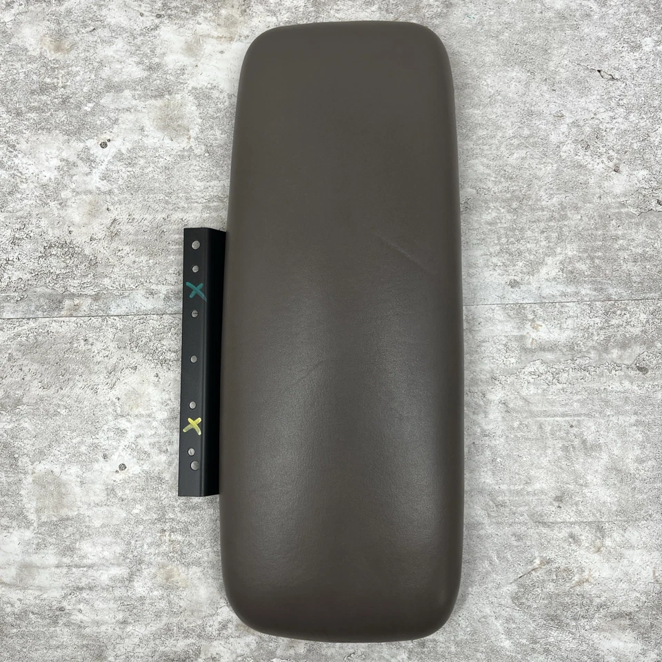 Крышка подлокотника крышка центральной консоли Lincoln Continental 1999-2002 годов выпуска коричневая от оригинального производителя читайте! - Изображение 3 из 4