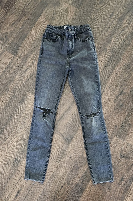 Women's Madewell Black Curvy High Rise Skinny Jeans 5  - GUC