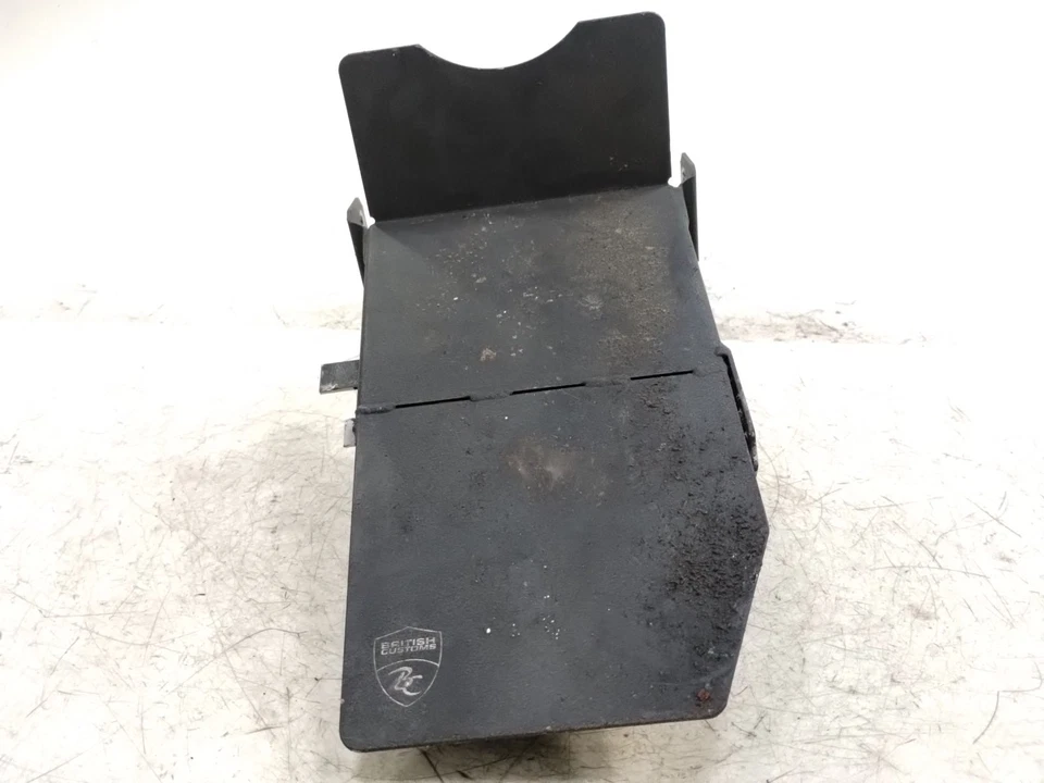 Triumph Thruxton 900 2005 bandeja de batería soporte de montaje en caja Foto 3 de 4