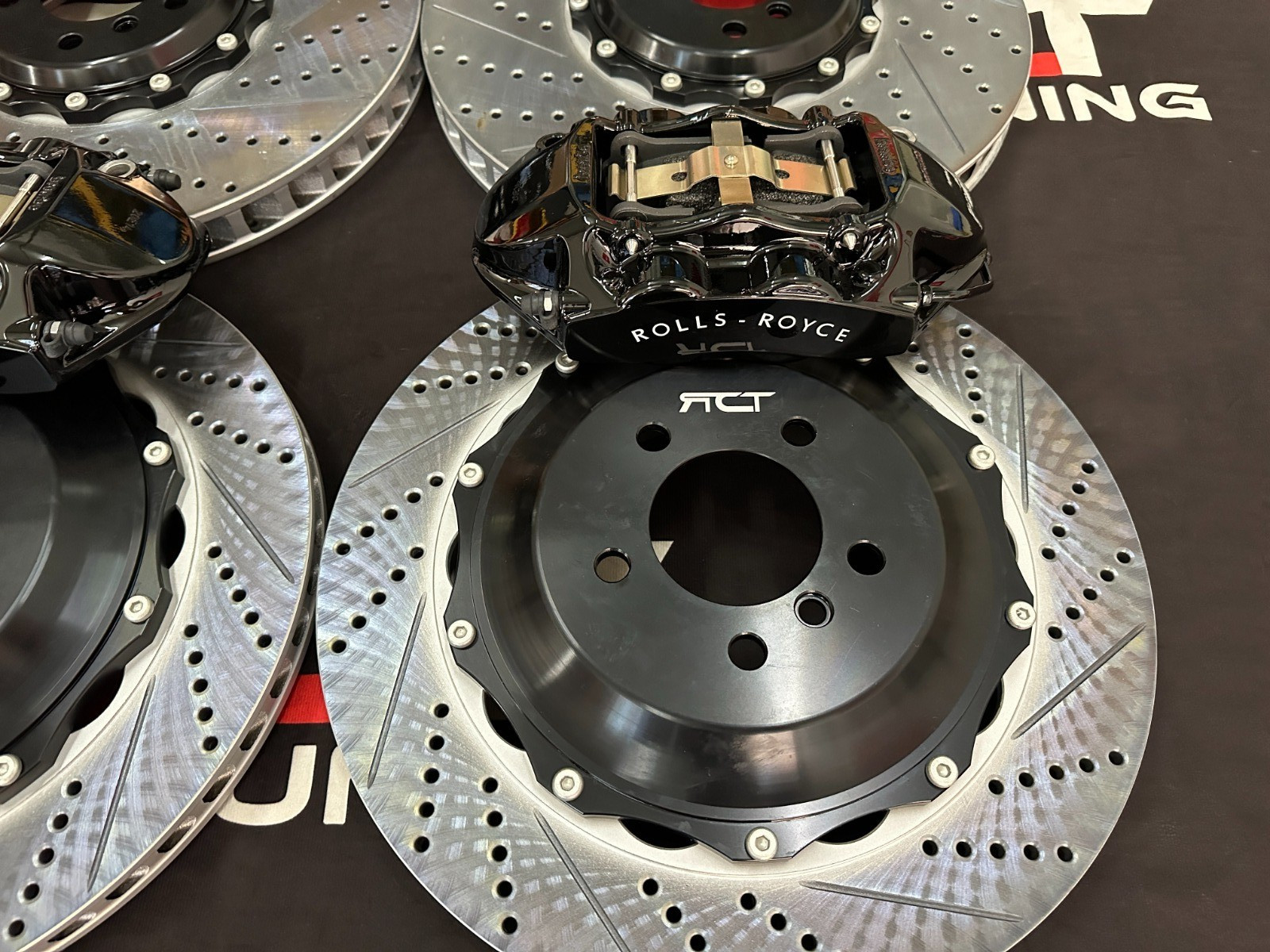 Rolls Royce Big Brake Kit Calipers BBK Rotors Front Rear 10 Piston 4 Piston