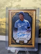 2024 Topps Gilded  Bo Jackson Gallery of Gold On-Card Auto #05/10