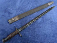 VINTAGE ORIGINAL US MADE BRITISH M1913 BAYONET AND SCABBARD MAKER REMINGTON 1917