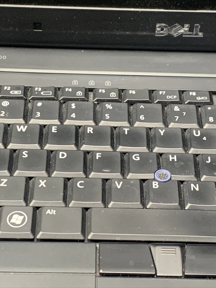 Dell Latitude E6500 Laptop, Core 2 Duo 2.26GHz P8400 - 4GB RAM, 80GB HDD *READ* - Image 4 of 4