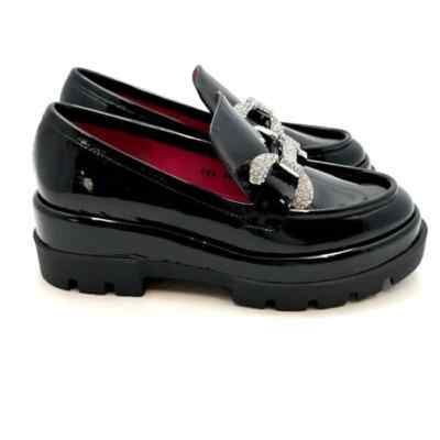 Le Babe Halbschuh in schwarzem Lack mit Schmuckklemme Art. 385W3