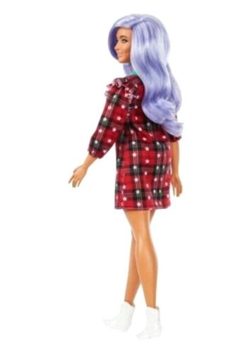 Barbie Fashionistas Bambola #157 curvy con capelli di lavanda con abito a quadretti rosso - Foto 2 di 5