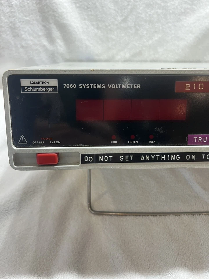 Solartron Schlumberger 7060 Sistemas Voltímetro Laboratorio Foto 2 de 4