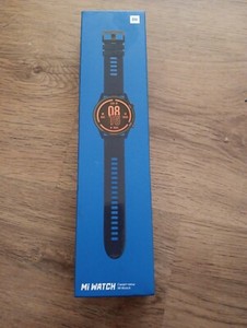 Smartwatch Abzugeben Hat Ein Leichten Kratzer Am Display Aber Sonst Tipi Topi