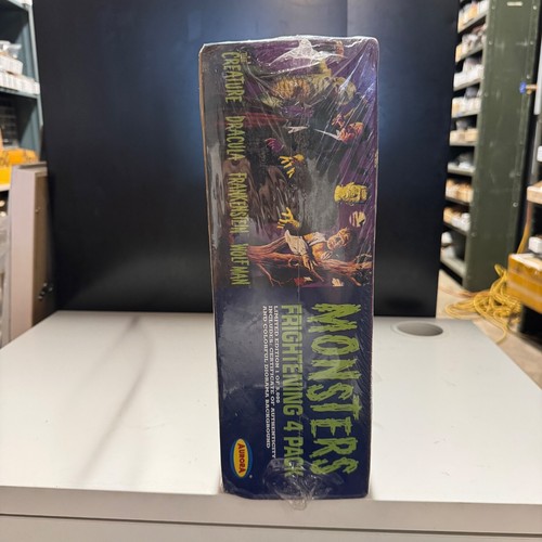 Aurora Monsters Frightening 4 Pack Model Kit Frankenstein Dracula NIB SEALED - Picture 2 of 4
