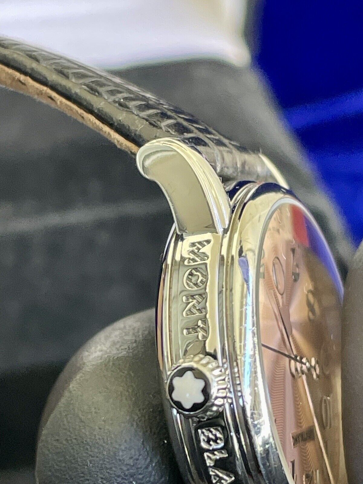 Picture 8 of 18