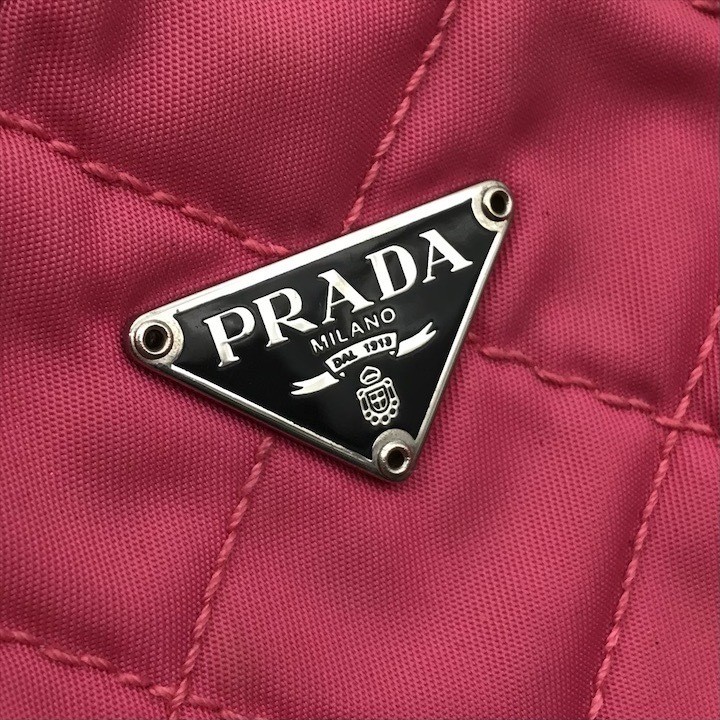Good condition PRADA triangular logo plate nylon … - image 8