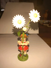 Original Hubrig Erzgebirge Mädchen mit Edelweiß Margerite, Volkskunst