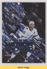 2021-22 Upper Deck Fleer Ultra Meteor Shower Steven Stamkos #ST-3 READ 15nc