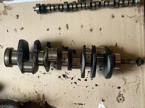 1994-97 Ford 351 Windsor Engine Crankshaft 5.8L OEM F350