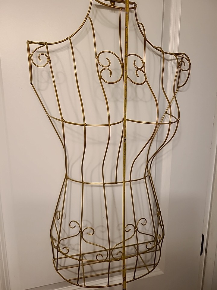 Gold Metal Wire Female Mannequin Display Stand, Women Hanging Dress