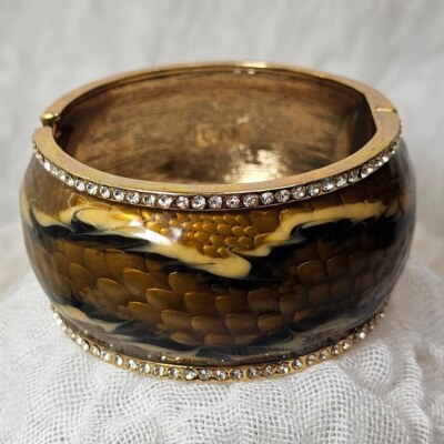 Wide Snakeskin Pattern Design Crystal Traced Hinged Clamper Bracelet