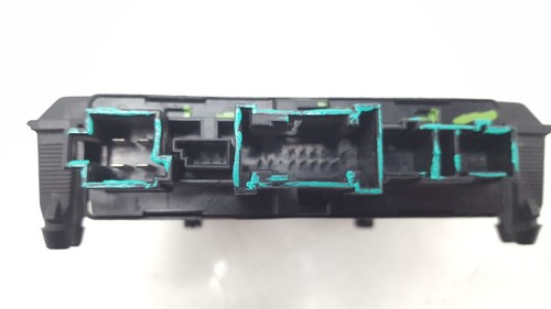 Door Control Module Right Passenger Rear 2004 Mercedes Benz C240 2038202285 - Picture 3 of 12