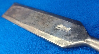James Swan   1 ½'' Firmer Chisel Double Bevel 