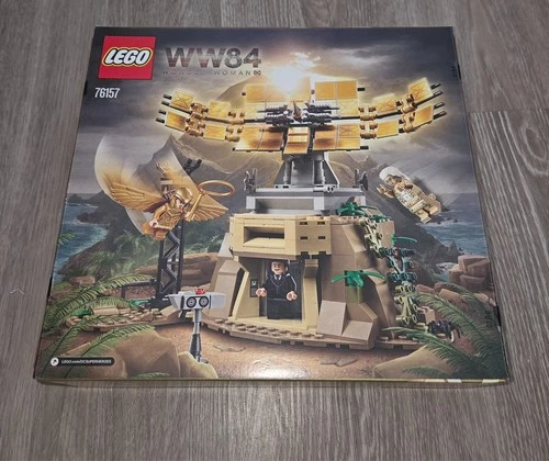 LEGO Wonder Woman 1984 Set #76157 "Wonder Woman vs Cheetah" 371 pcs. New In Box.