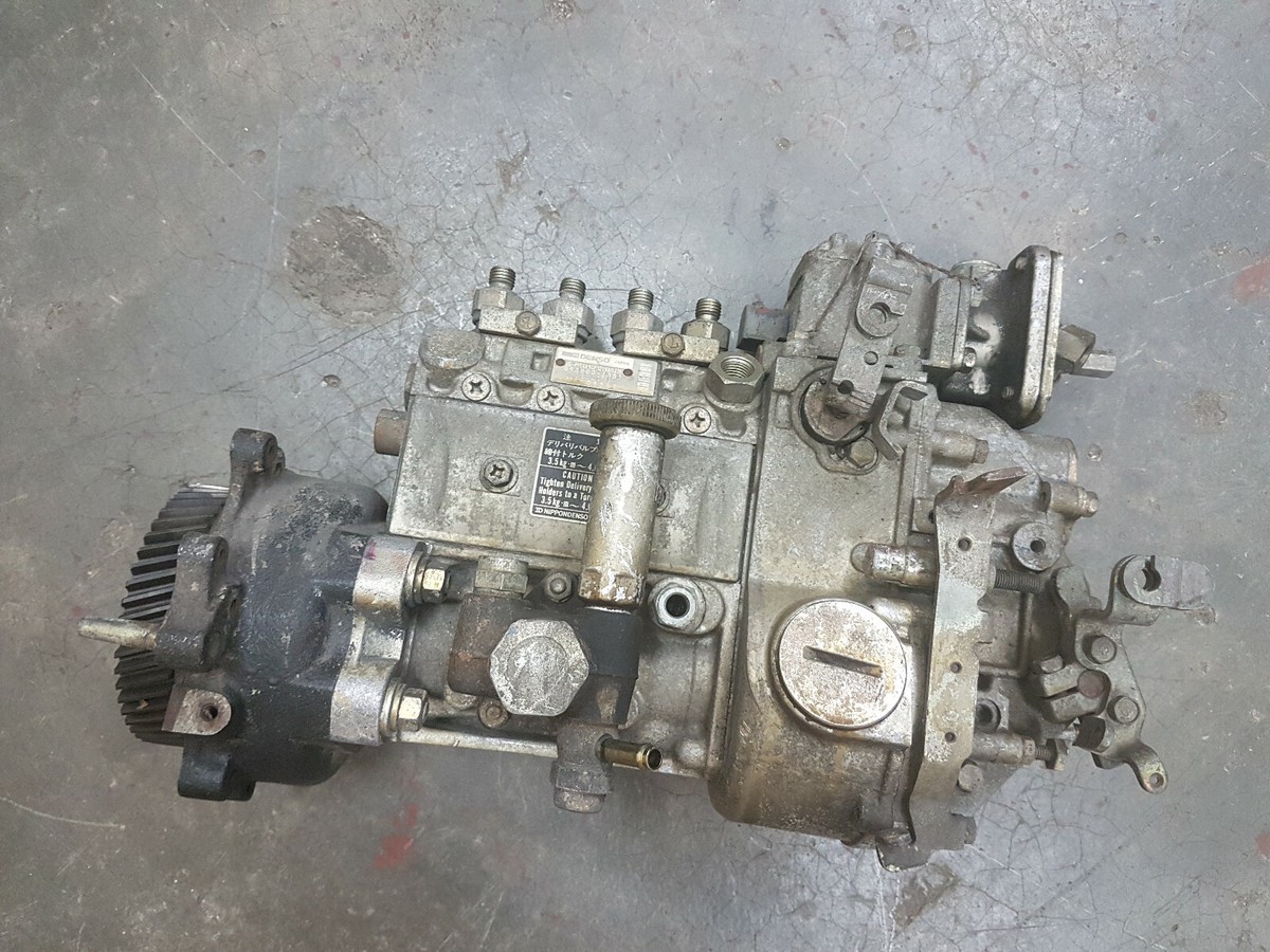 1989-1994 Mitsubishi Jeep J53 Denso Fuel Injection Pump | ME006258