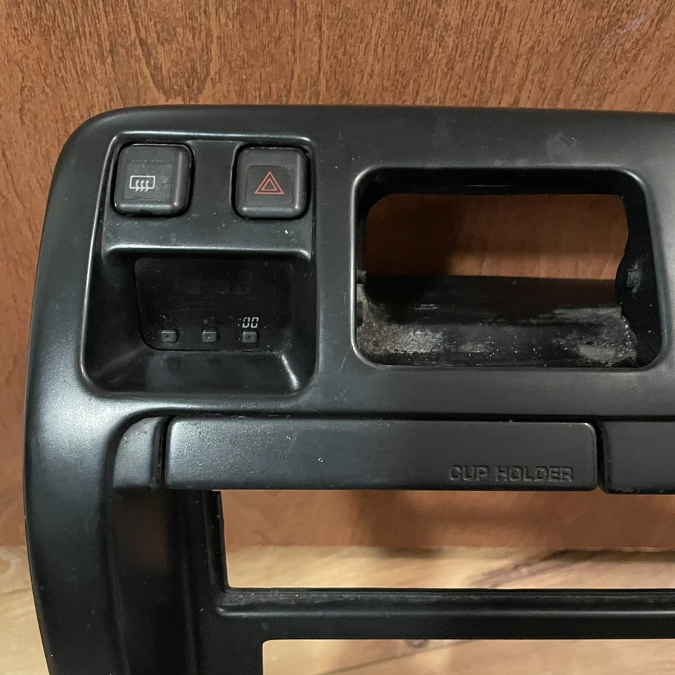 Toyota 4Runner 1996-1998 tablero central radio control de clima embellecedor bisel ventilaciones Foto 4 de 4