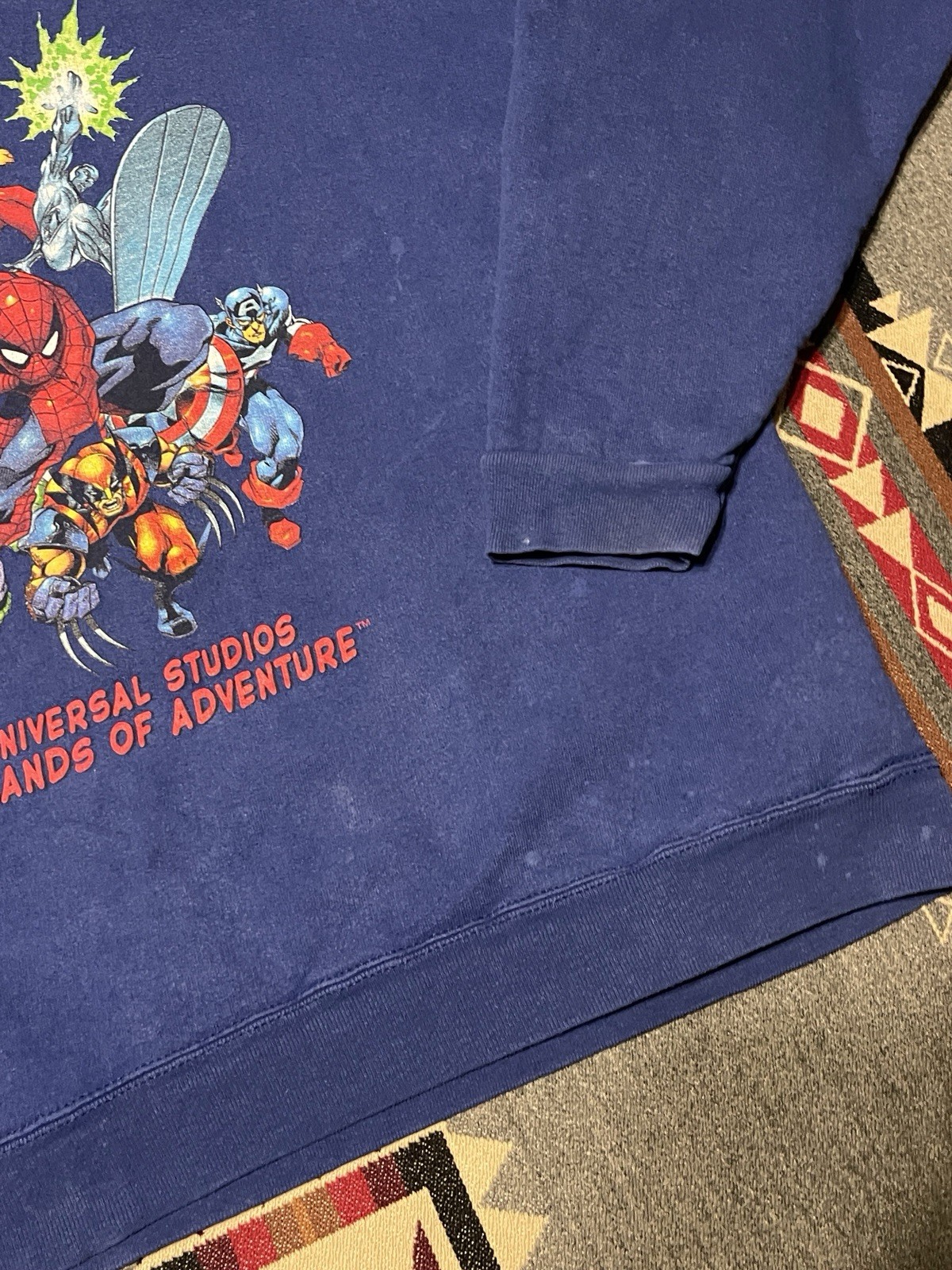 Universal Studios Marvel Avengers Sweatshirt XL 1… - image 5