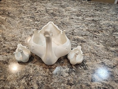 Vintage Hull Pottery #23 Matte White Capri Swan Planters or Center Bowl Set of 3