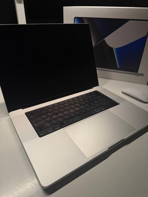 MacBook Pro 16'' (2021) M1 Pro | 16GB RAM | 512GB SSD | mit OVP