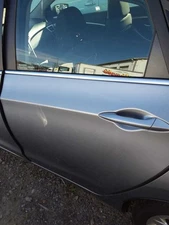 (LOCAL PICKUP ONLY) Driver Rear Side Door Electric Hatchback GT Limited Fits 13-