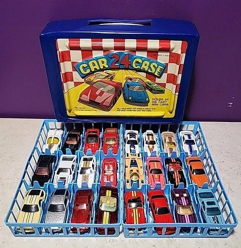 Vintage 1980's Tara Toy Matchbox Hot Wheels 24 Car Case & Trays Camaro Corvette
