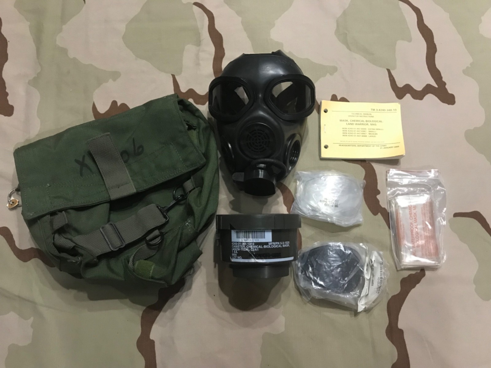 M45 Land Warrior Gas Mask with  Filter Bag Booklet size XSmall/ Small