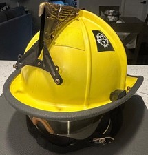 Bullard Ust Fire Helmet With Retrax 2017 Bullard Ust Fire Helmet With Retrax 2017