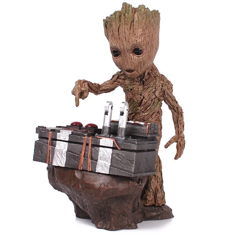 Action Figure Baby Groot Guardiani Della Galassia Statua Da Collezione 17,5cm