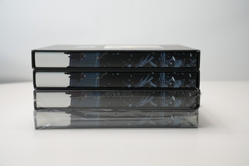 The Walking Dead Omnibus Vol. 4 SIGNED & NUMBERED Limited Edition Volume 4 RARE - Picture 4 of 5